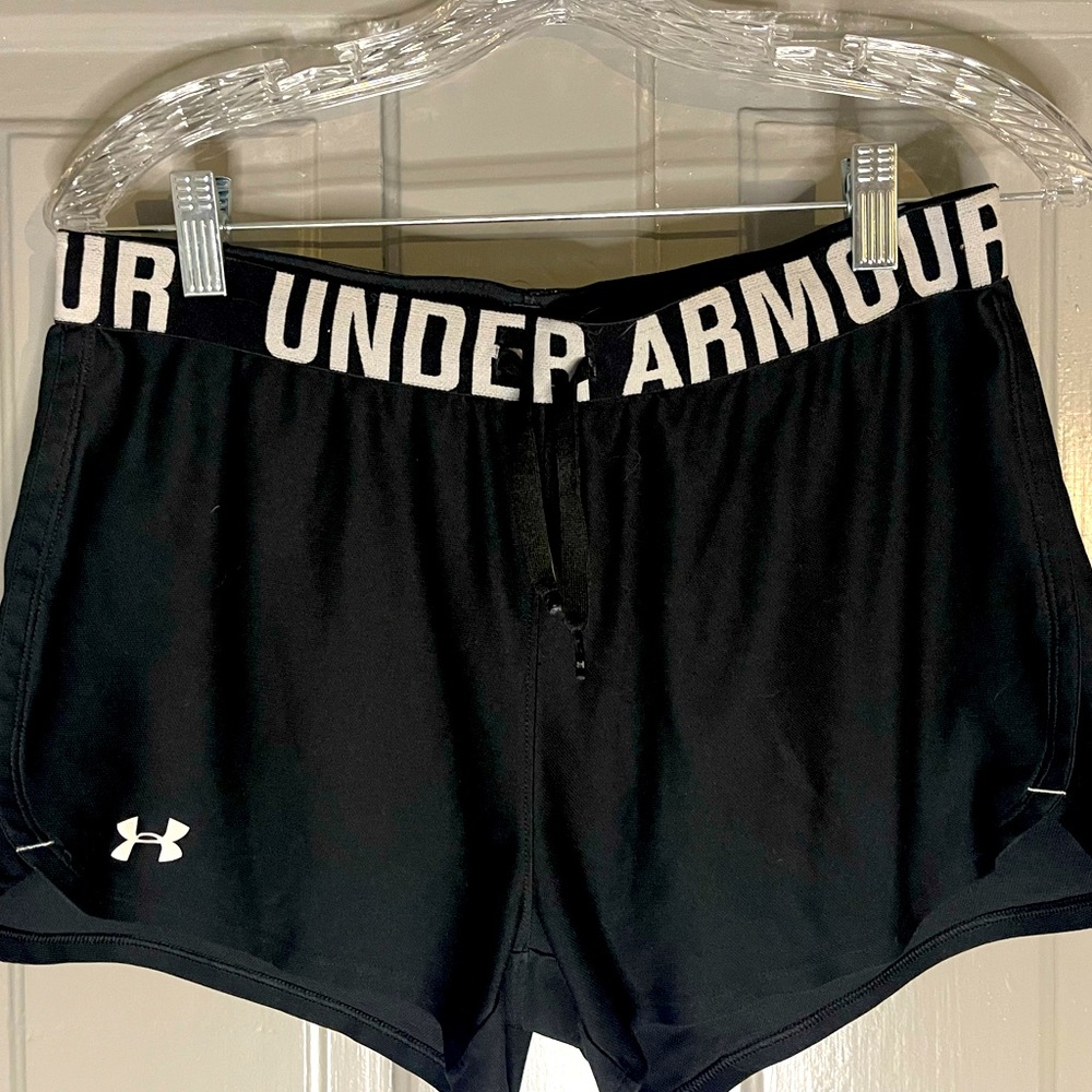 Under Armour Short